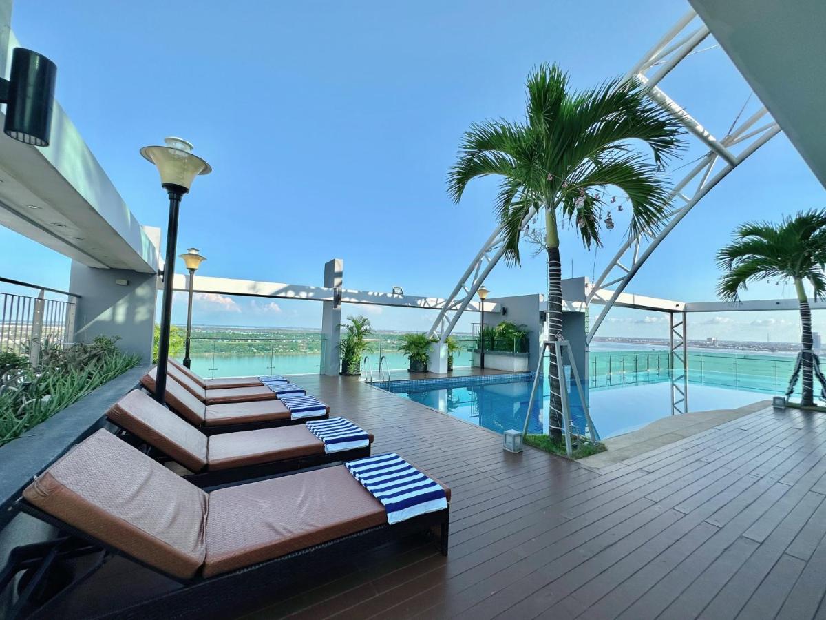 Infinity 28 Hotel And Residence Phnom Penh Exterior photo