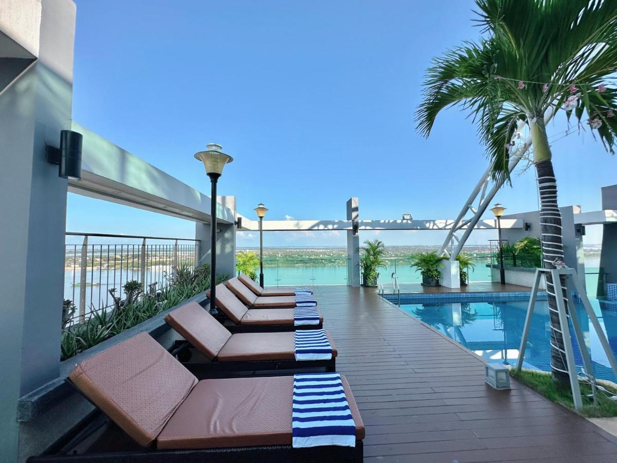 Infinity 28 Hotel And Residence Phnom Penh Exterior photo