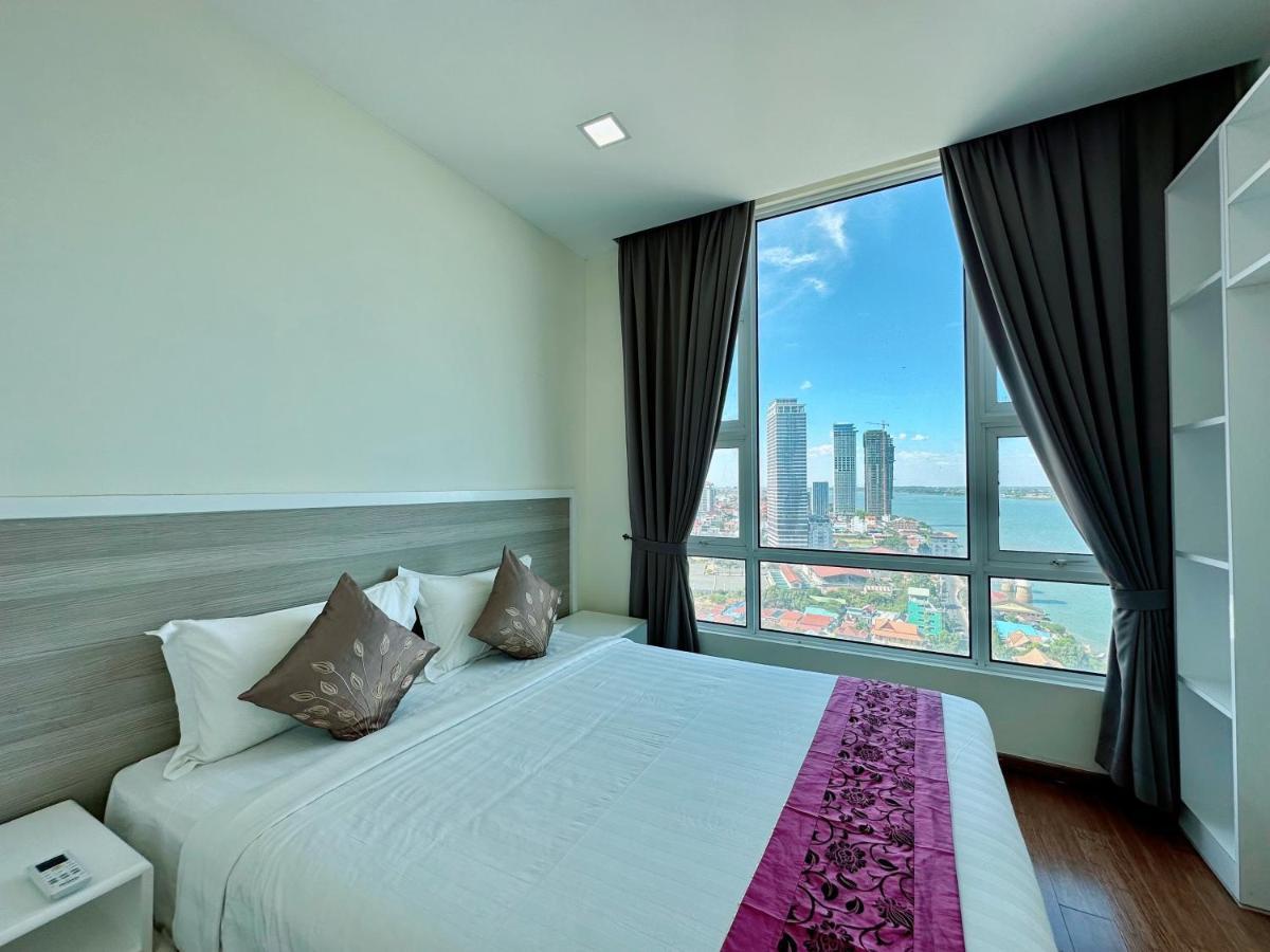 Infinity 28 Hotel And Residence Phnom Penh Exterior photo